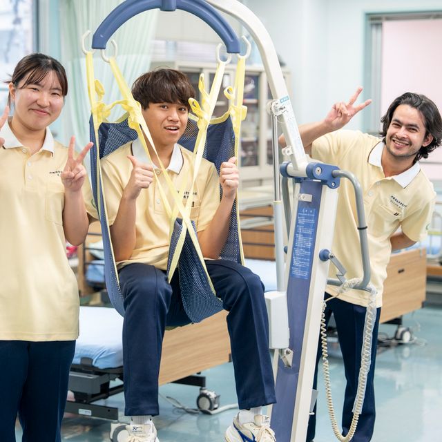沖縄福祉保育専門学校 【ヒューマン介護福祉科】介護の未来、見てみる？ワクワクDAY3