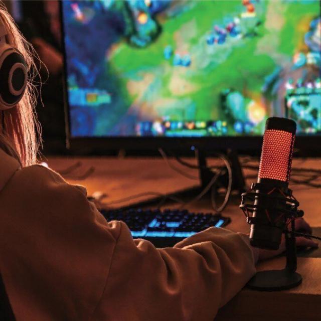 専門学校 福岡ビジュアルアーツ・アカデミー 「配信&動画系」初心者OK！ゲーム実況に挑戦！1