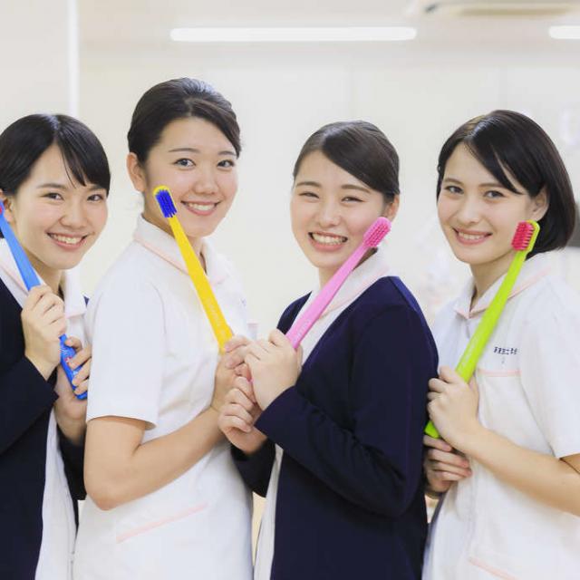 新東京歯科衛生士学校 「歯科予防処置論」の授業を体験~予防編~1