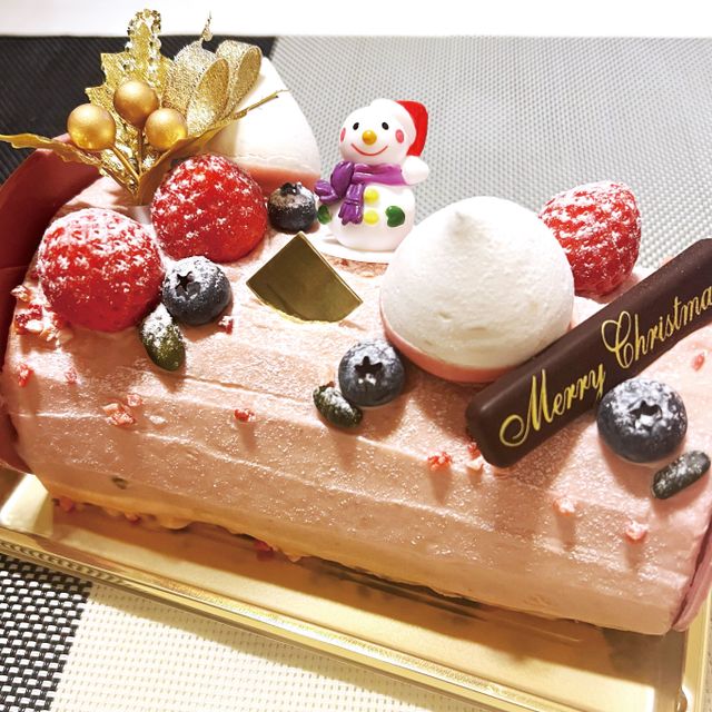 新宿調理師専門学校 楽しく学べる！クリスマスの定番♪ブッシュドノエルを作ろう！1