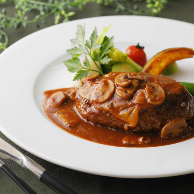 札幌ベルエポック製菓調理専門学校 【フード★じっくり体験DAY】ハンバーグ1