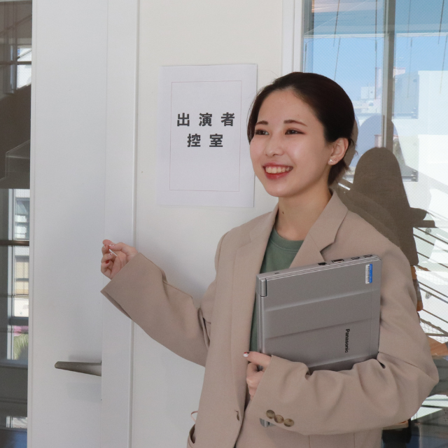 沖縄ラフ＆ピース専門学校 現役マネージャーに聞く！タレントマネージャーのお仕事！1