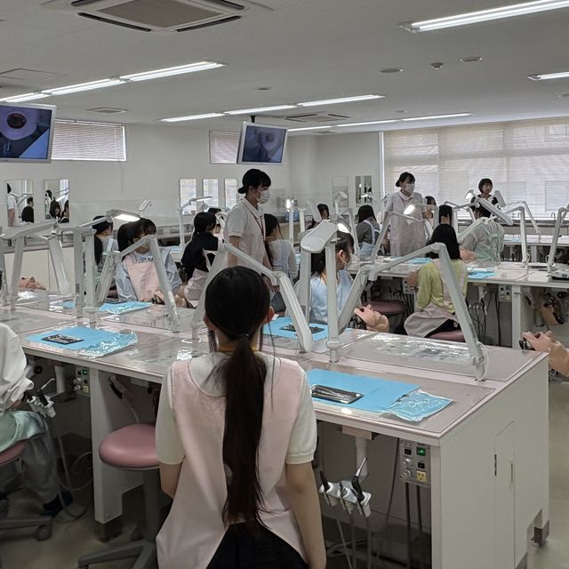 専門学校名古屋デンタル衛生士学院 7つの強みで学ぶデンタル新学期の体験入学です！！1