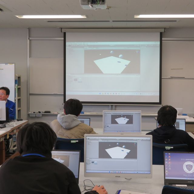 エプソン情報科学専門学校 ランチ付オーキャン♪３次元アプリとリモコン回路を作ってみよう2