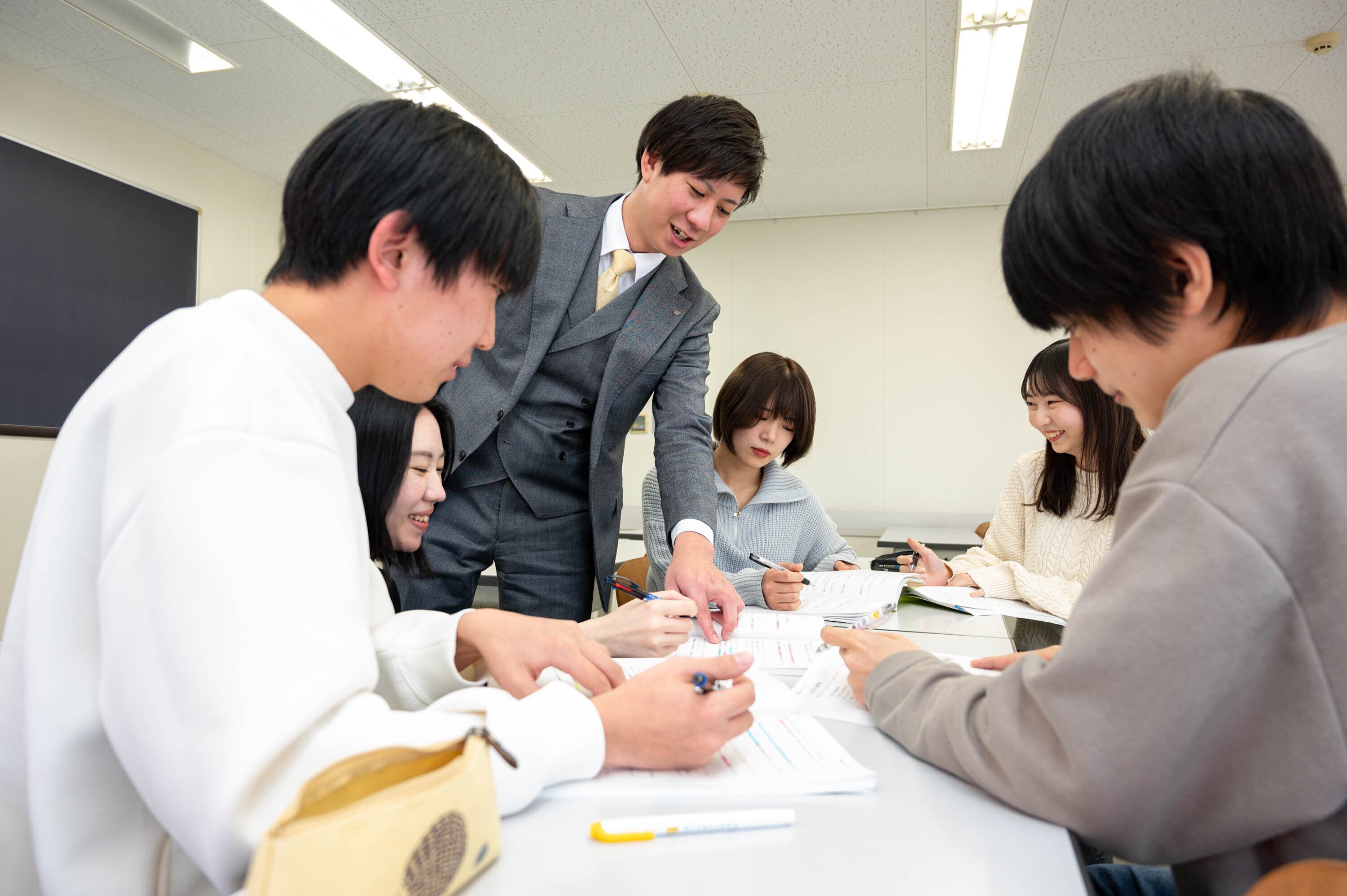 大原ビジネス公務員専門学校北九州校 | 資料請求・願書請求・学校案内 