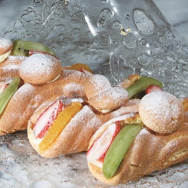 【製菓衛生師科】プロの指導で、お菓子作りに挑戦!