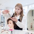 東洋理容美容専門学校 サスーンカット＆ワインディング体験