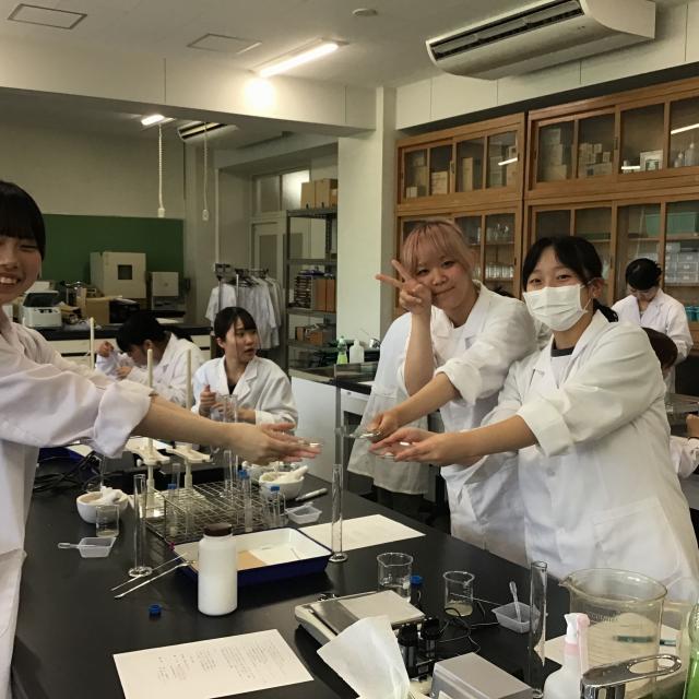 湊川短期大学 養護教諭＆医療事務の学びを体験しよう！3