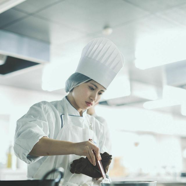 中村調理製菓専門学校 【調理コース】ゴマ香る！担々麺3