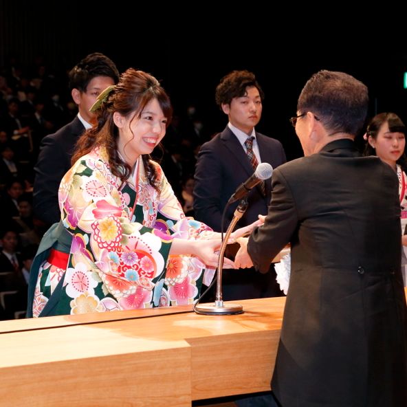 吉田学園動物看護専門学校 資料請求 願書請求 学校案内 スタディサプリ 進路