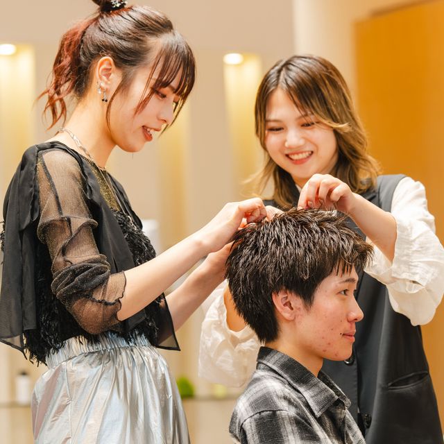 高津理容美容専門学校 ワインディング・ボディジュエリー体験★2