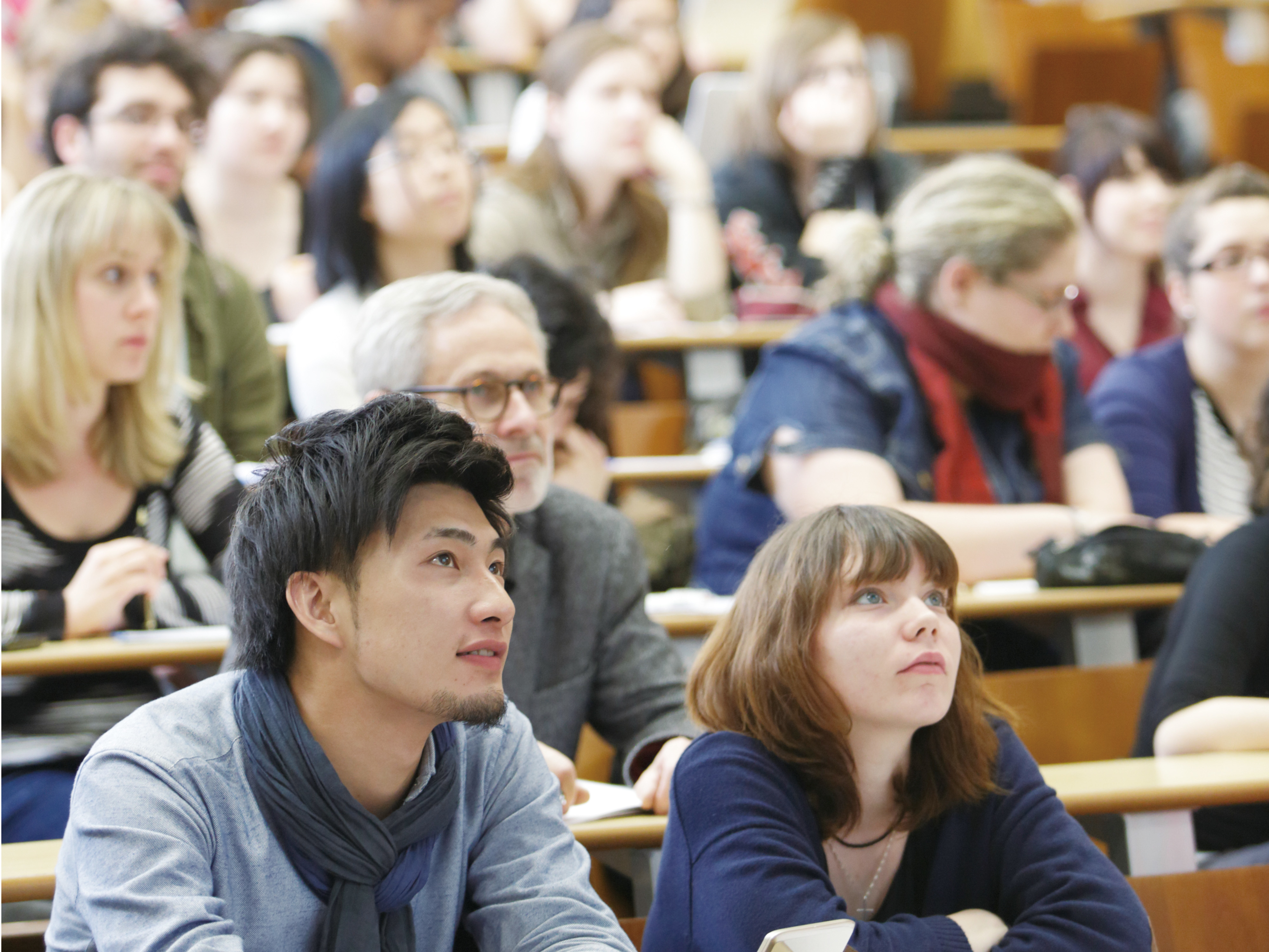 名古屋外国語大学 資料・願書請求｜留学費用全額支援で海外へ挑戦！