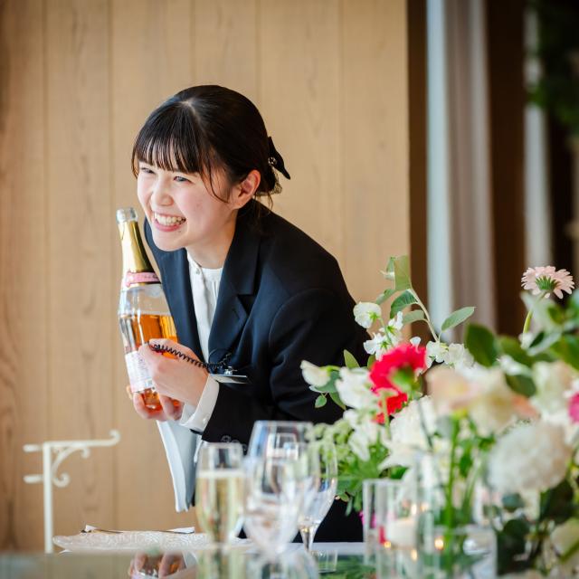 東京ウェディング・ホテル専門学校 レストラン・ホテルサービスの仕事がわかる体験1