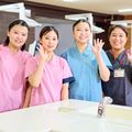新宿医療専門学校 医療用ガウンを着て歯科衛生士体験！