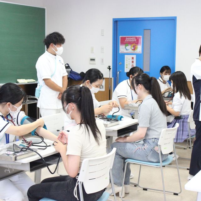 横浜未来看護専門学校 模擬授業体験2