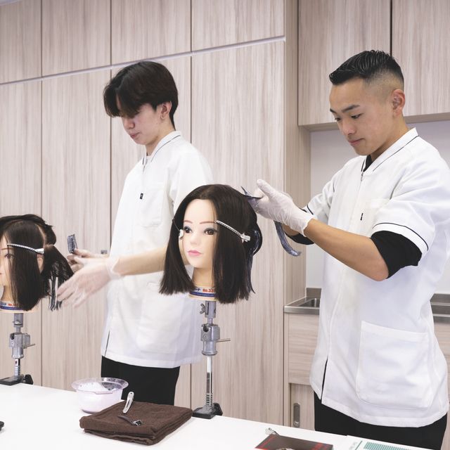 長野理容美容専門学校 ナガビヘアフェスティバル　いろいろな実習体験できます4