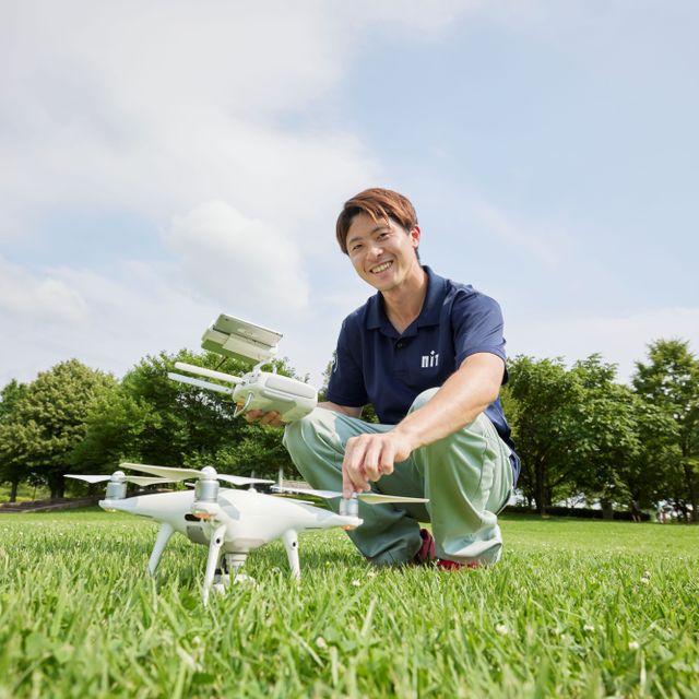 新潟建築・インテリア・ものづくり大学校 ドローンを飛ばしたい・興味がある方へ【ドローン操作体験】1