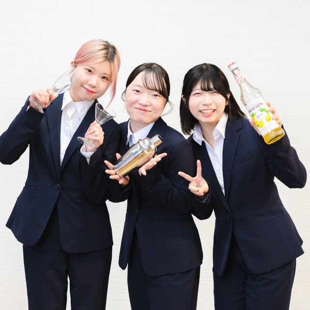 足利デザイン・ビューティ専門学校 ブライダル・ホテル科：NEW実習室にて！ホテルのお仕事体験3