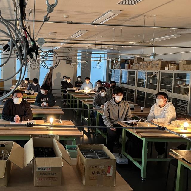 読売理工医療福祉専門学校 【電気電子学科】電気の配線工事や電気主任技術者の仕事を体験3