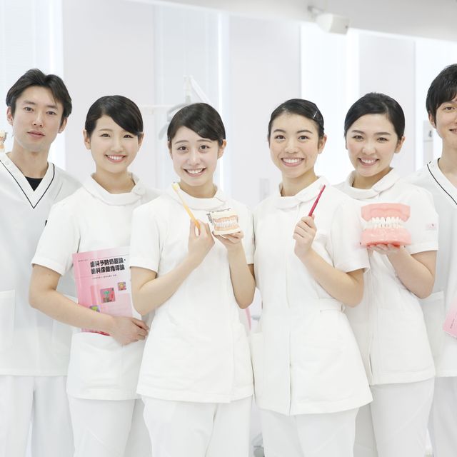 横浜歯科医療専門学校 歯科衛生士の仕事ってこんな感じ？まずは体験してみよう！1