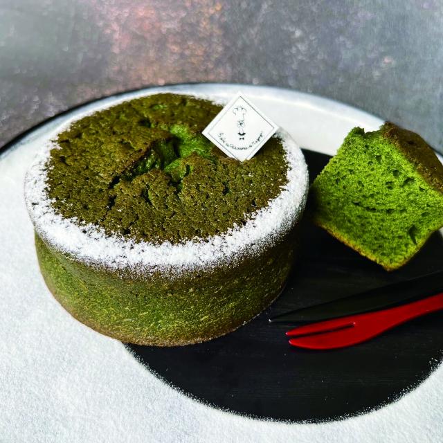 名古屋製菓専門学校 『抹茶のガトーショコラ』名古屋製菓／洋菓子技術マスター科2