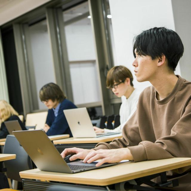 専門学校日本デザイナー学院 【夜開催】学校説明会1
