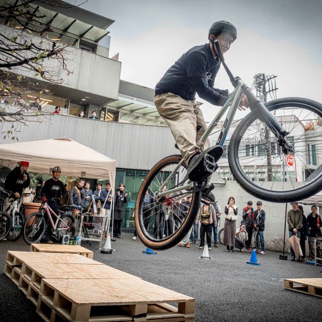専門学校ヒコ・みづのジュエリーカレッジ大阪 1日ヒコ生～自転車乗り比べやステッカー制作を体験～4