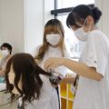 国際理容美容専門学校 【美容科】美容師といえば！カット体験