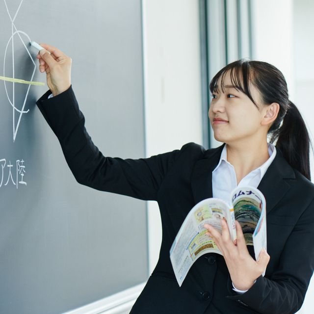 秀明大学 オンラインオープンキャンパス（学校教師学部）1