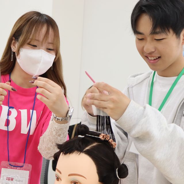 ＩＢＷ美容専門学校 夏に向けて美容を極めよう♪1