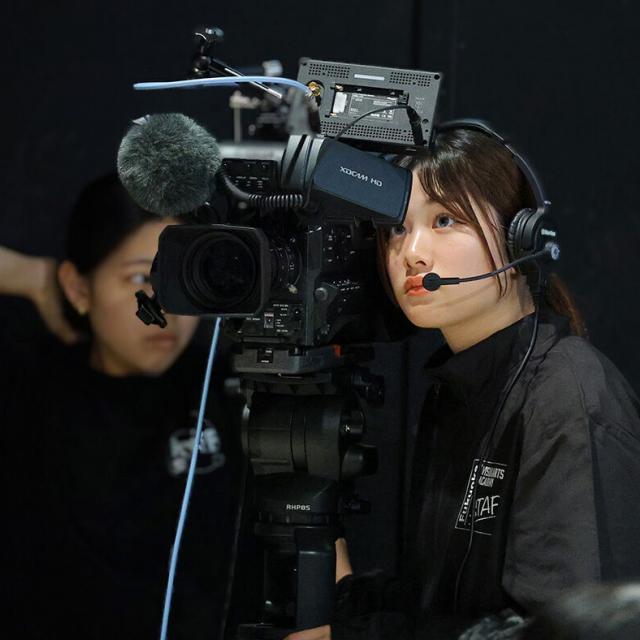 専門学校 福岡ビジュアルアーツ・アカデミー 動画・テレビ・映画のカメラマンの仕事講座1