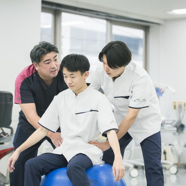 横浜リハビリテーション専門学校 体験授業～リハビリの仕事がわかる～3
