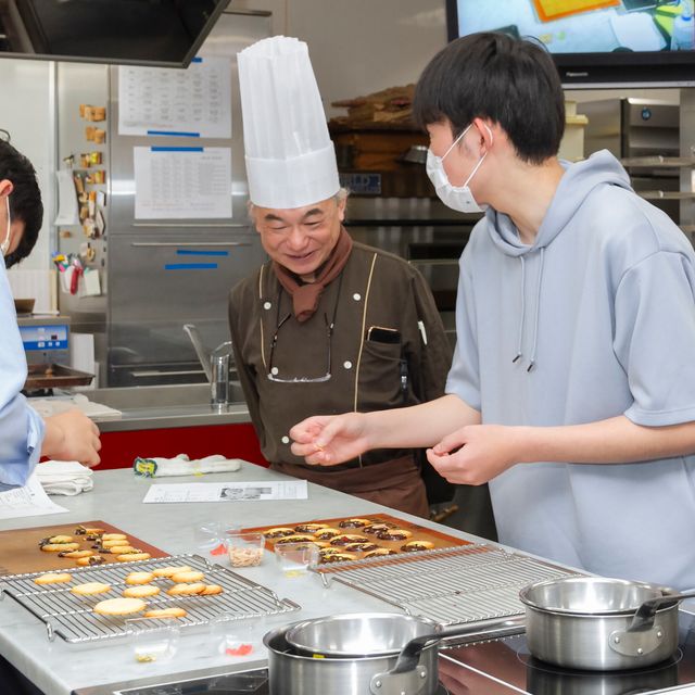 今村学園ライセンスアカデミー オープンキャンパス（パティシエ科）1