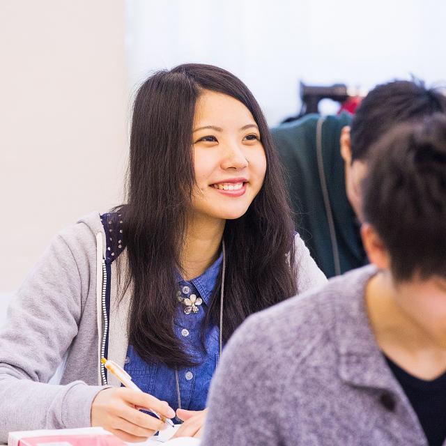 大学生より早く公務員大卒程度試験合格を目指す 法律行政学科 上野法律ビジネス専門学校のオープンキャンパス情報と予約申込 スタディサプリ 進路