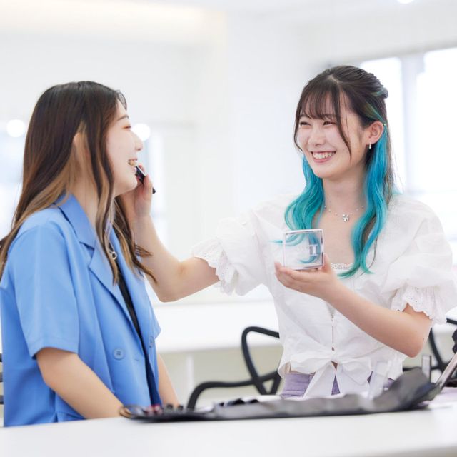 アイ　トータルビューティ専門学校 プチプラコスメ縛り女子会メイク体験＼保護者相談会同時開催／1