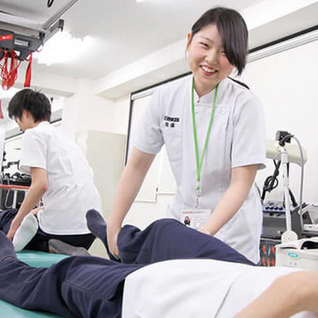 福岡医健・スポーツ専門学校 理学療法科 理学療法士体験1