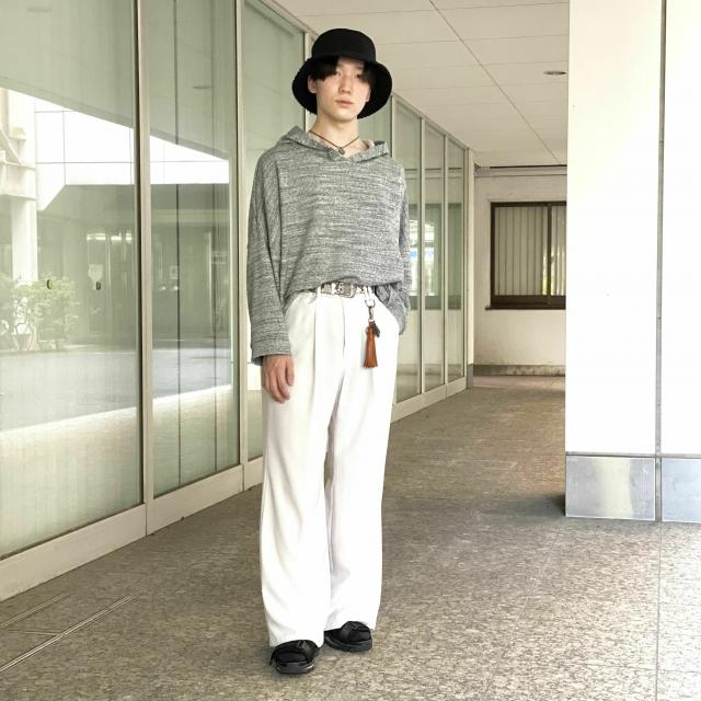 華服飾専門学校 パーカー製作1