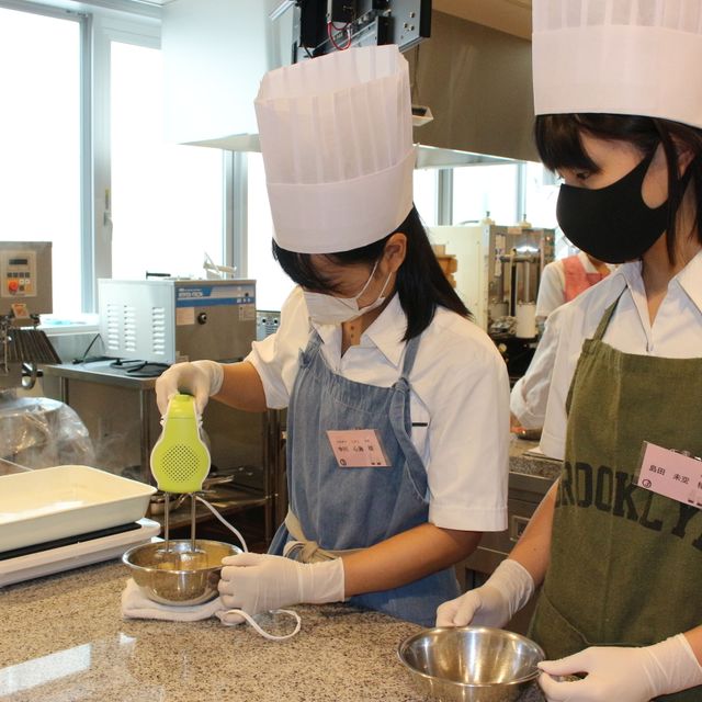 富山調理製菓専門学校 【製菓技術科】５/２３（土）抹茶ティラミス3