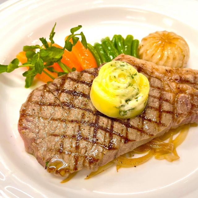 国際調理製菓専門学校 【PMオープンキャンパス】調理体験≪ステーキプレート≫2