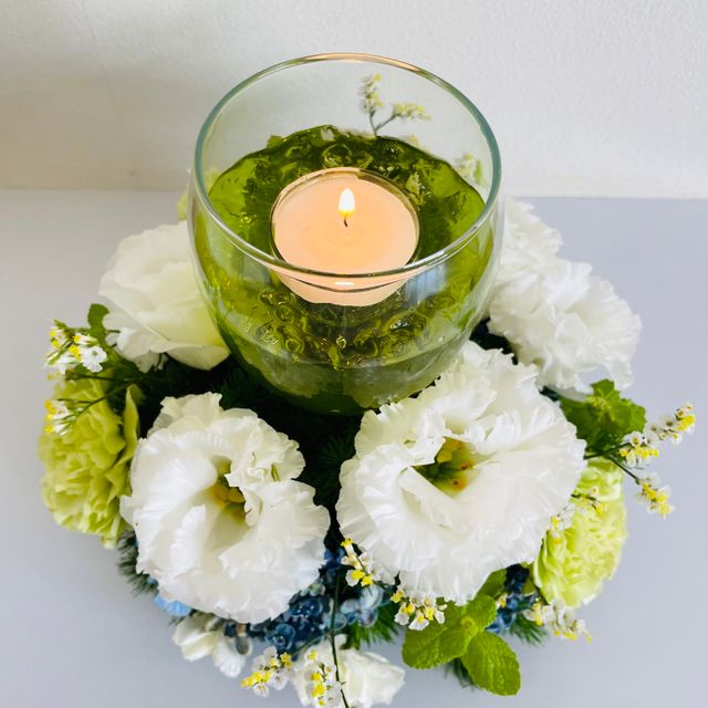 テクノ・ホルティ園芸専門学校 フラワーデザイン実習★ブライダルの会場装花を作ろう1