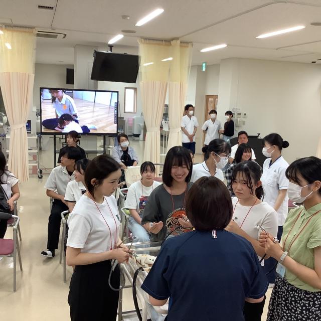 福岡県私設病院協会看護学校 理想のミライをここで創ろう！等身大の看護学生と話せる2
