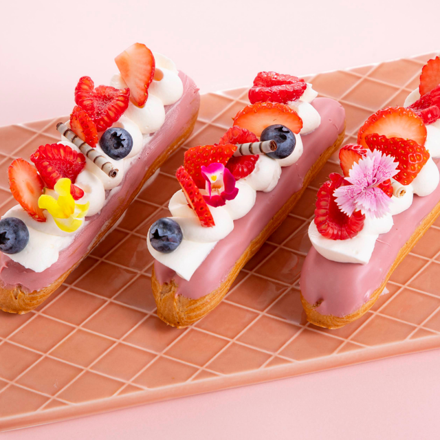 山手調理製菓専門学校 3/24【製菓】苺エクレア1