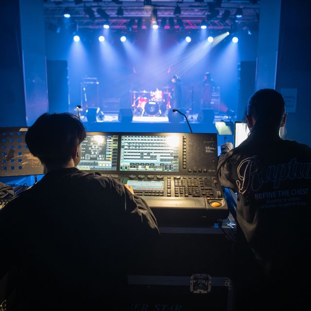 専門学校 名古屋ビジュアルアーツ・アカデミー 【音響学科】コンサートスタッフやデジタル音源を扱うプロになる2