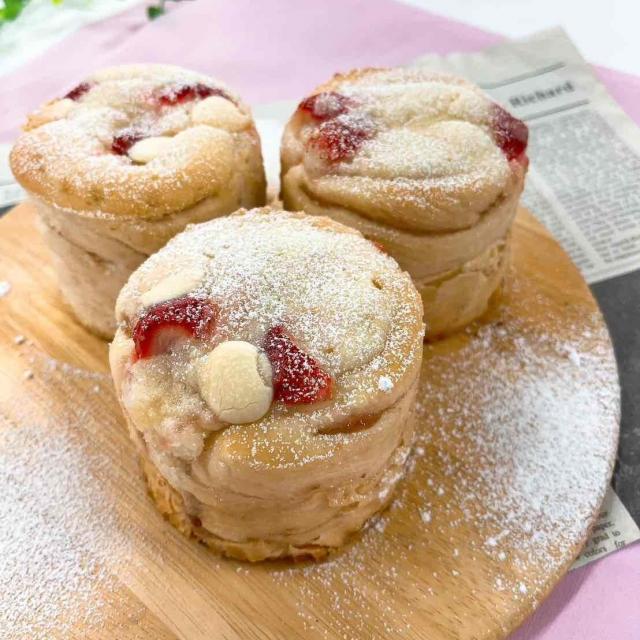 光塩学園調理製菓専門学校 【スイーツ】『スノーベリーブレッド』に挑戦！1