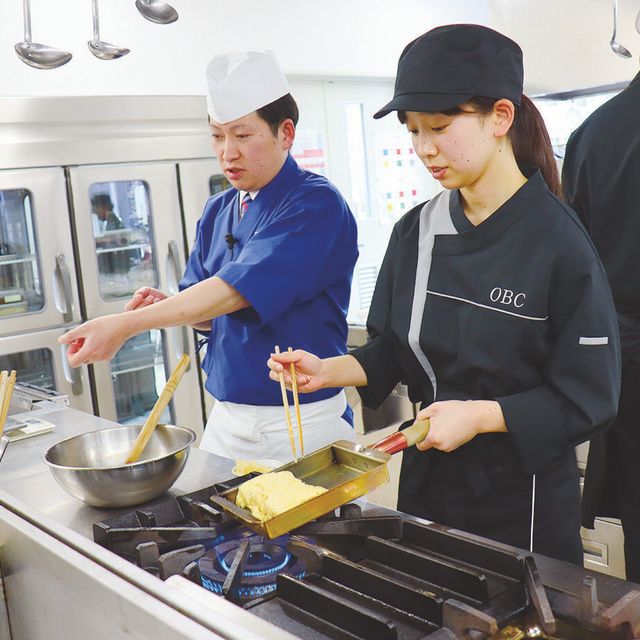 専門学校岡山ビジネスカレッジ 調理師養成学科｜和食・洋食・ラーメンなど調理を幅広く学ぶ！4