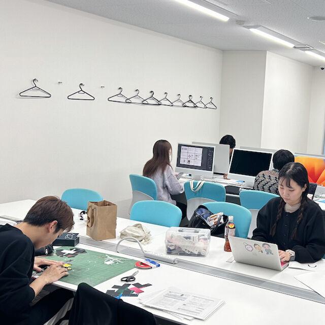 創造社デザイン専門学校 【グラフィックデザイン】パッケージデザインに挑戦！1