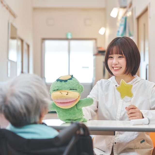 専門学校岡山ビジネスカレッジ 介護福祉学科｜少人数制で学ぶ！手厚いサポートで国家資格を取得1