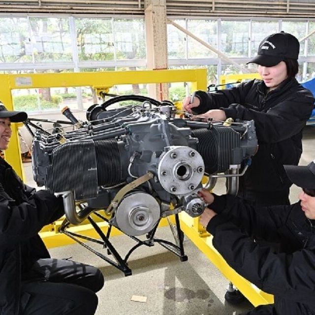 千葉職業能力開発短期大学校 【航空機整備科】飛行機の飛ぶ仕組み（自動操縦装置編）1