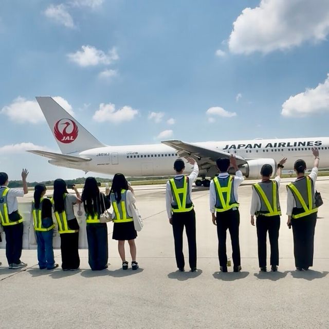広島外語専門学校 【エアライン特別版】広島空港見学ツアー1