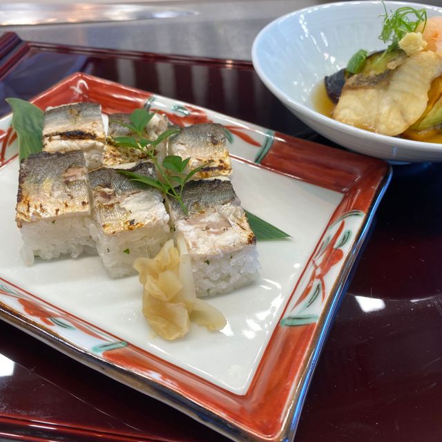 京都調理師専門学校 【鮎箱寿司＆揚げびたし】日本料理実習＆フレンチデモ★1